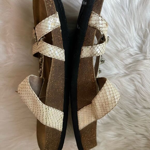 Bertula Birkenstock beige reptile prints sandals with rhinestones accents SZ40 - Picture 9 of 11